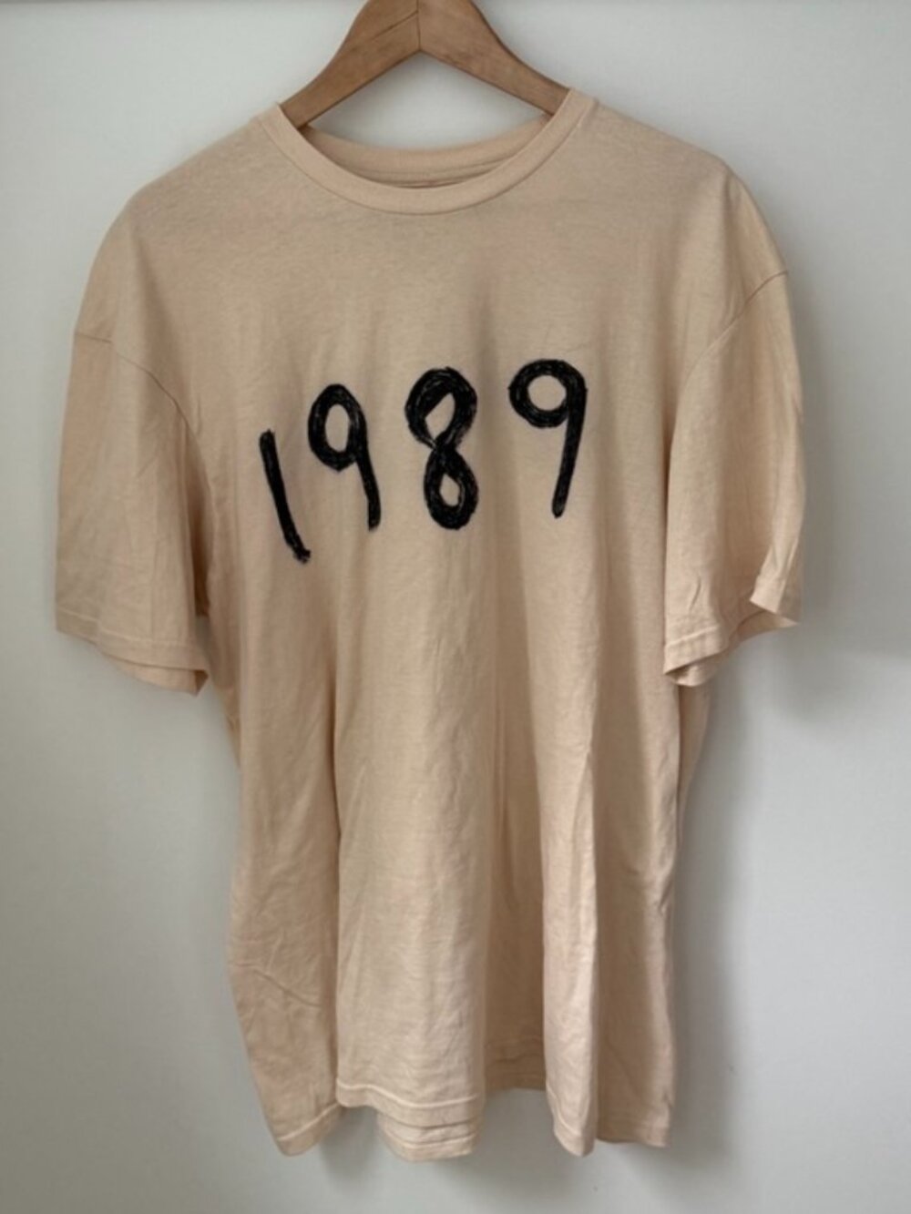 1989 Era Album Custom Aesthetic Graphic Tee - Size Men's XL